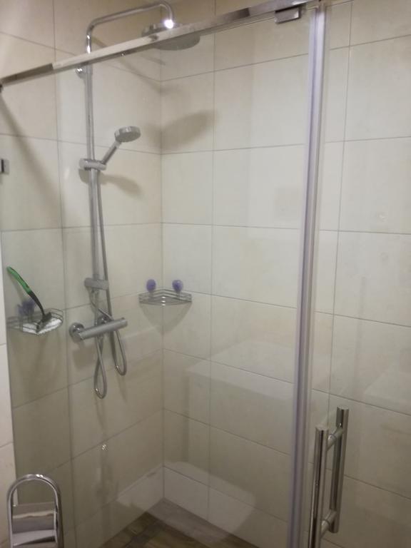Apartment Victoria Добра-Вода Экстерьер фото
